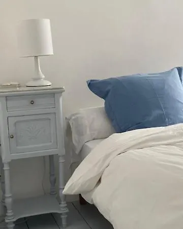 La Petite Fanny Nyaraló *